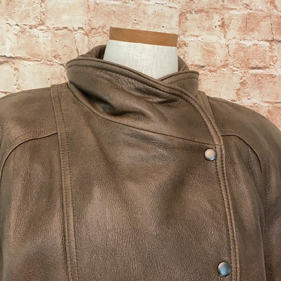 Lovely vintage Jacqueline Ferrar Brown leather jacket/coat - Picture 2 of 14